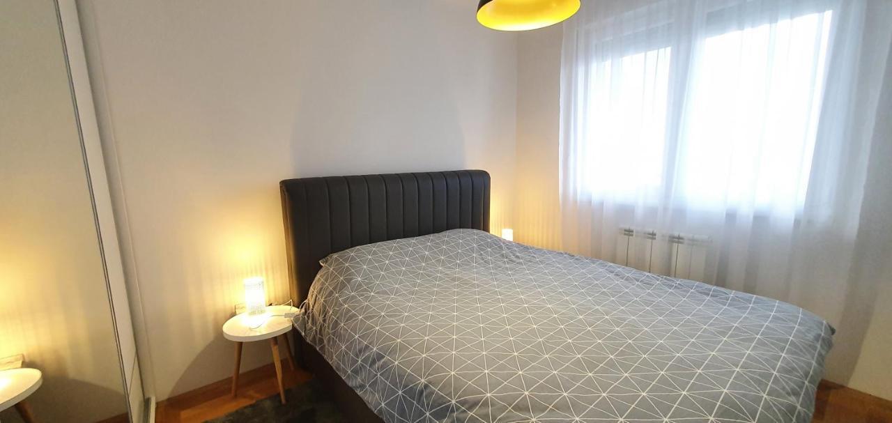 Atina Apartamento Saraievo Exterior foto